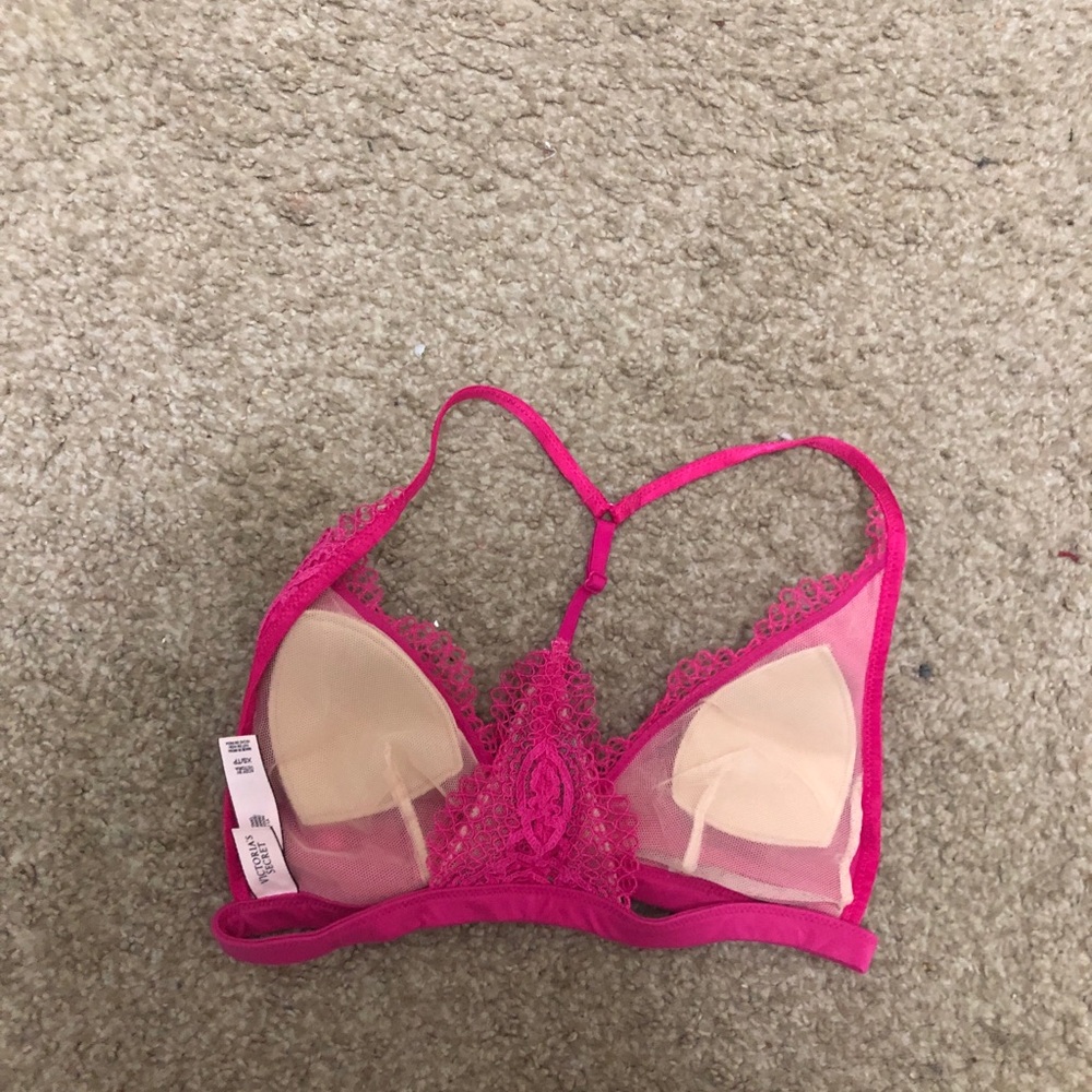 Victoria's Secret BFF Hot Pink Lace Bralette - Women's Intimates Size XS - Picture 2 of 3